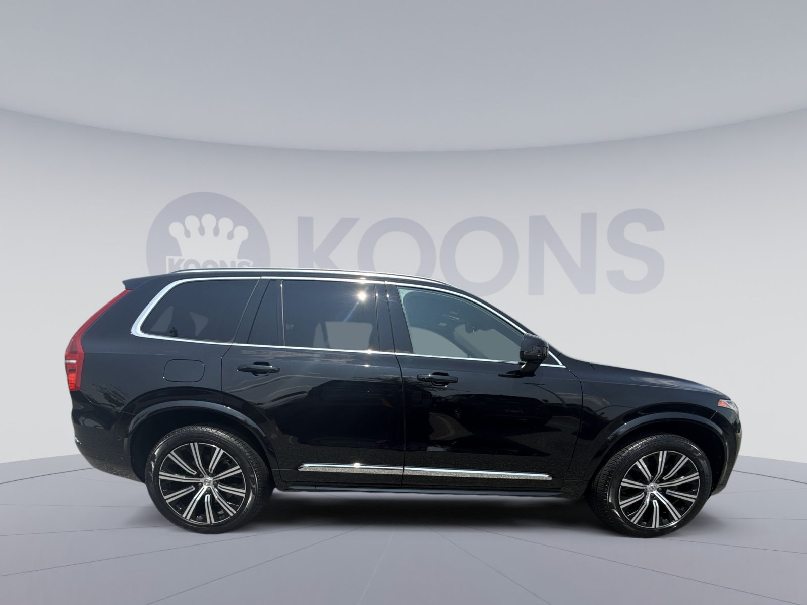 Used 2023 Volvo XC90 B6 Plus w/ Protection Package Premier AWD/4WD image 8