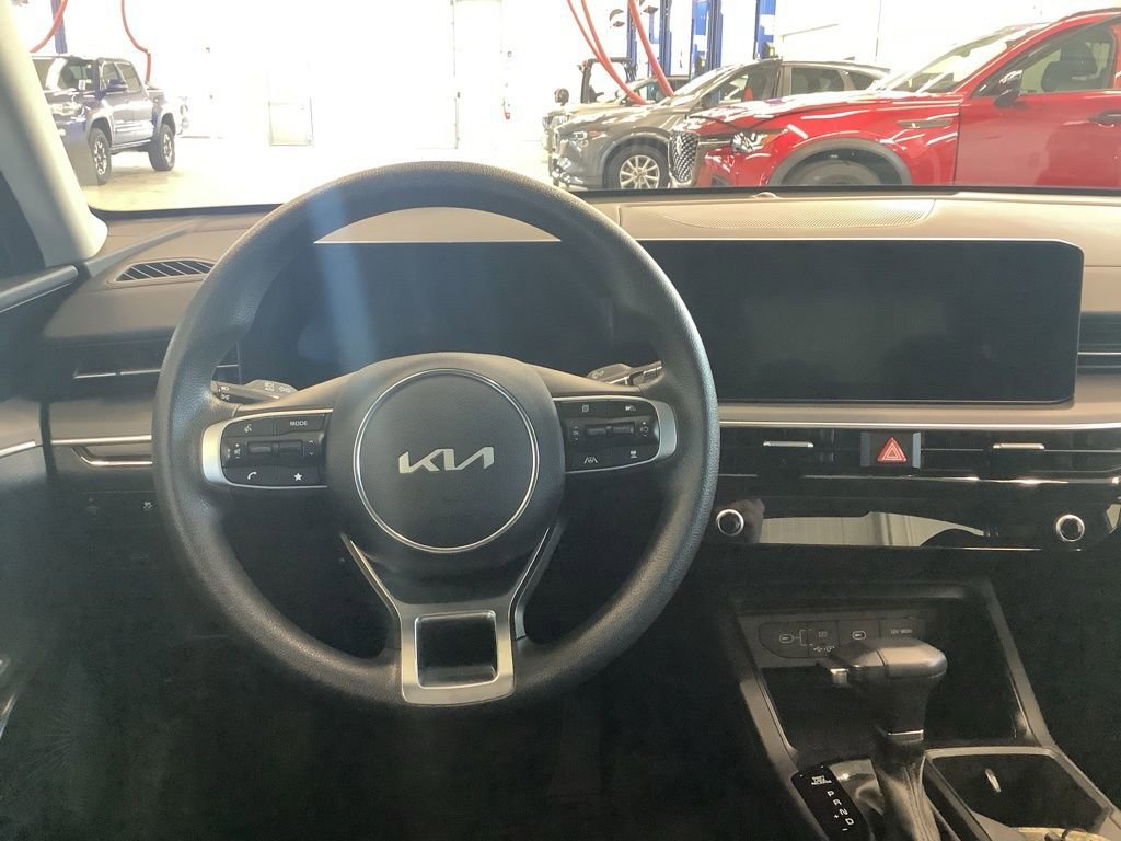 Certified 2025 Kia K5 LXS image 6
