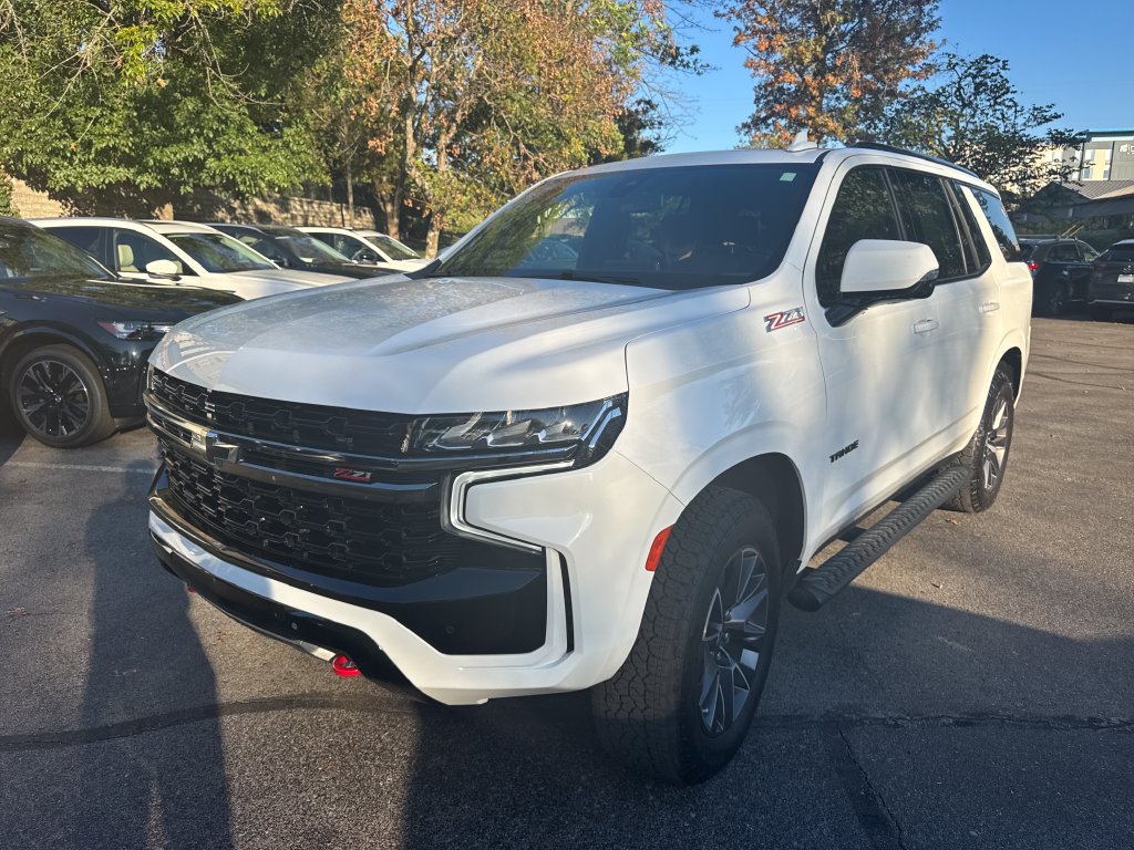 Used 2021 Chevrolet Tahoe Z71 w/ Z71 Signature Package AWD/4WD image 3
