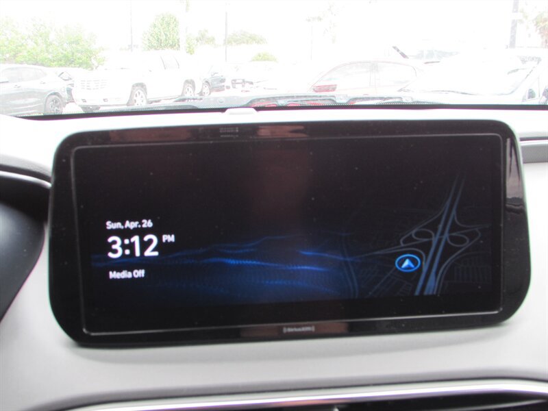 Used 2023 Hyundai Santa Fe SEL AWD/4WD image 16