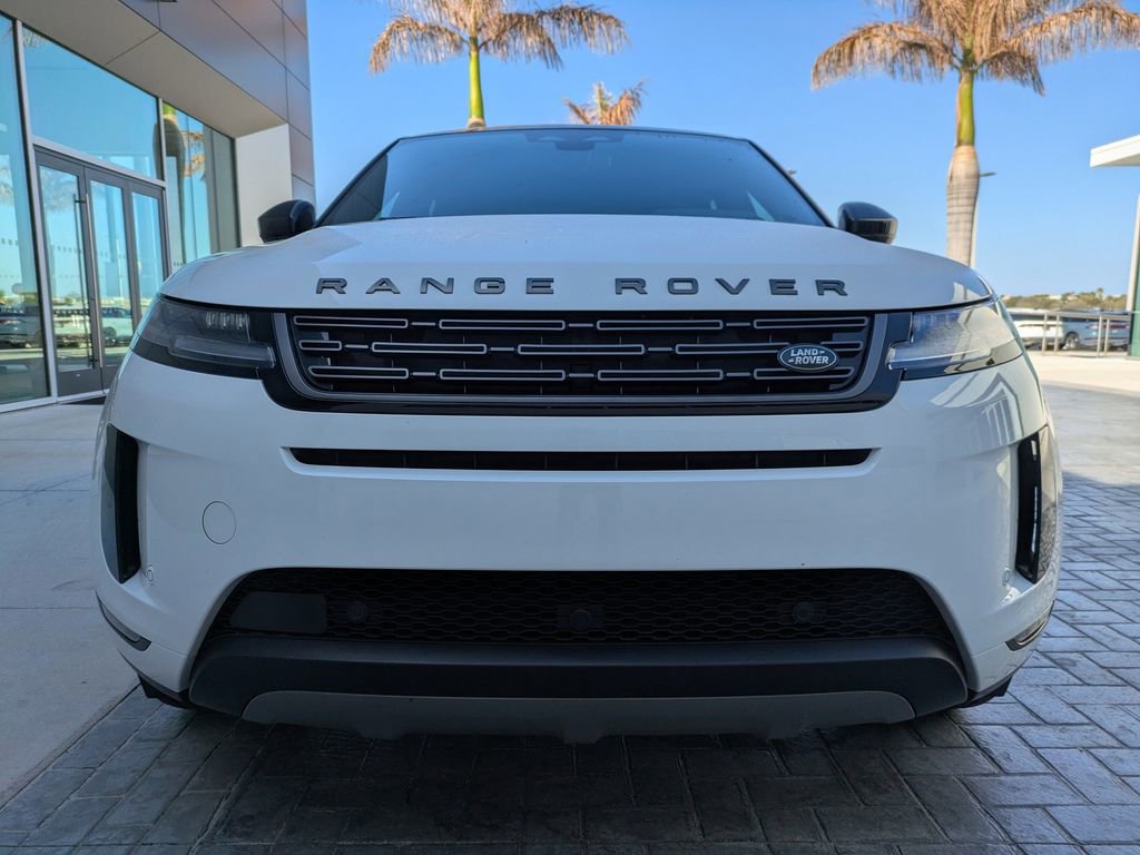 Used 2025 Land Rover Range Rover Evoque S image 10
