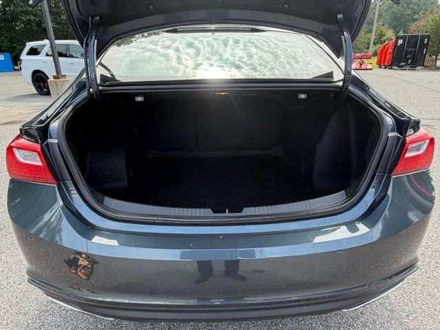 Used 2020 Chevrolet Malibu RS FWD image 22