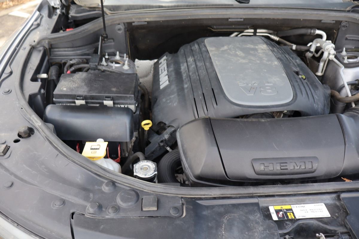 Used 2019 Dodge Durango R/T w/ Technology Group image 39