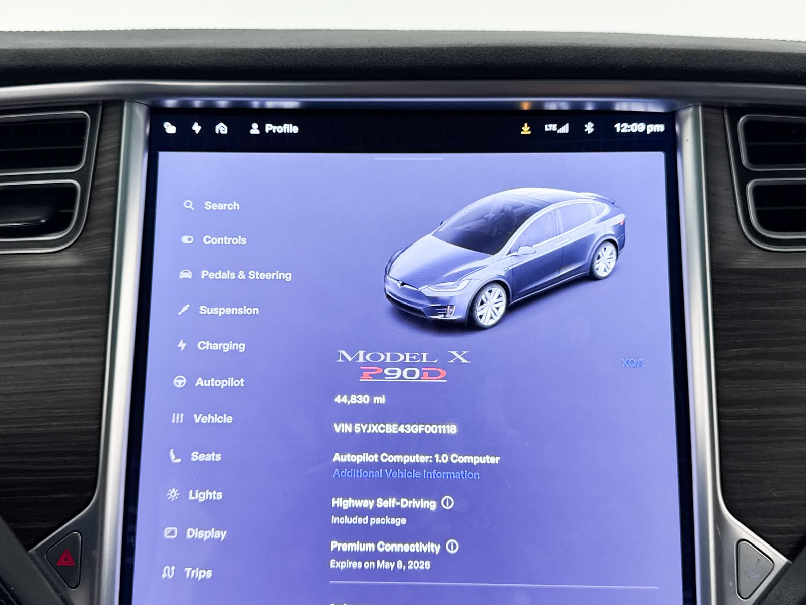 Used 2016 Tesla Model X Performance AWD/4WD image 39