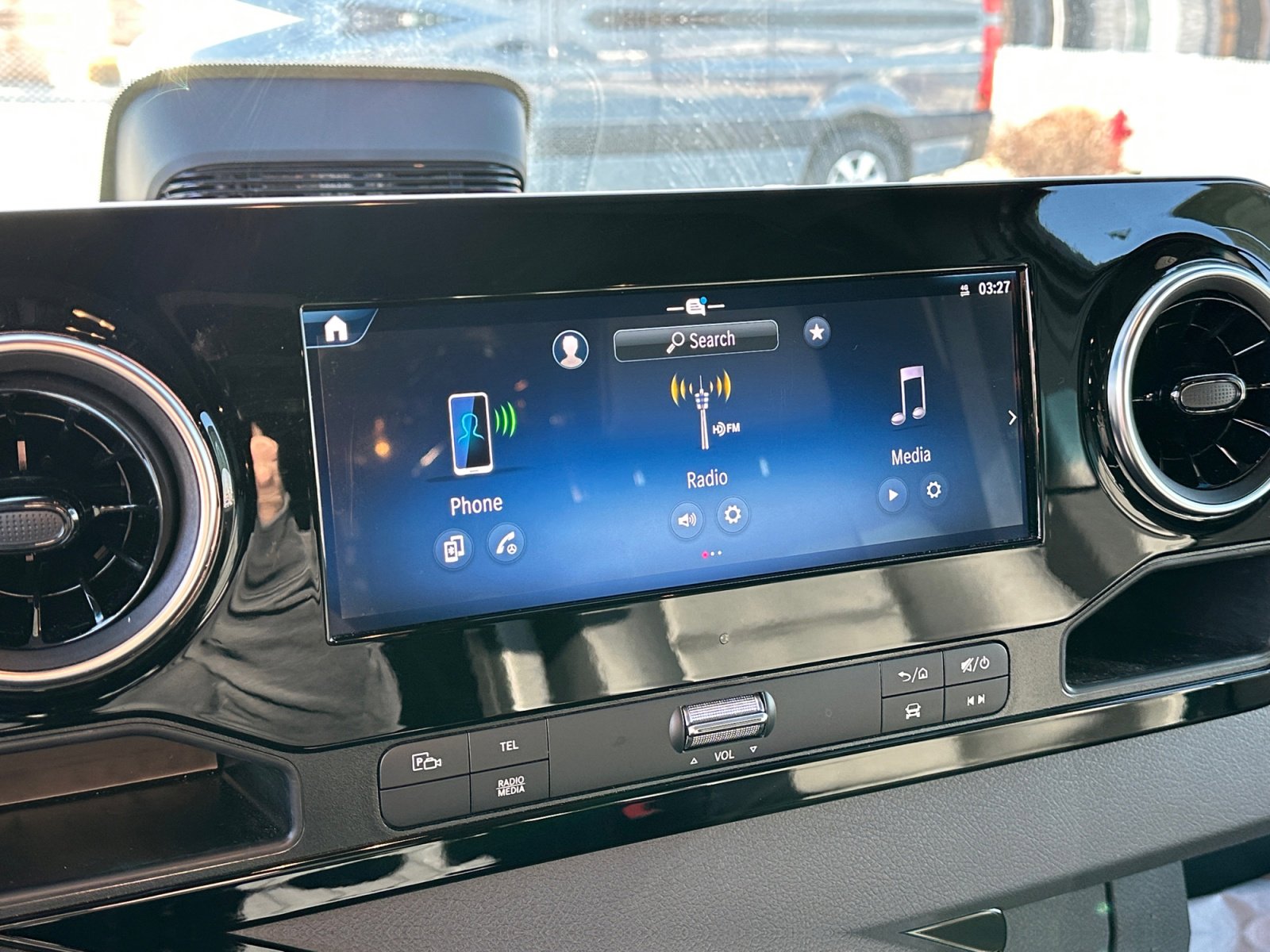 Used 2025 Mercedes-Benz Sprinter 2500 image 20