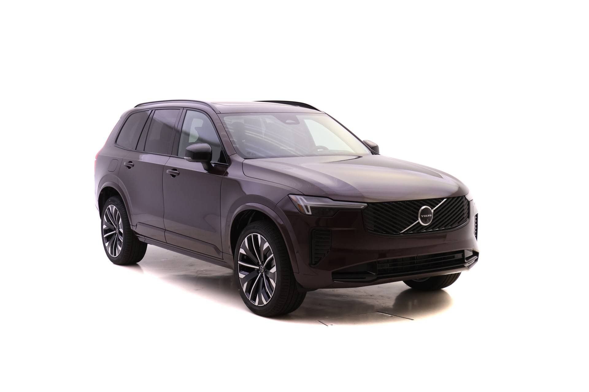 New 2026 Volvo XC90 B6 Ultra w/ Protection Package image 2