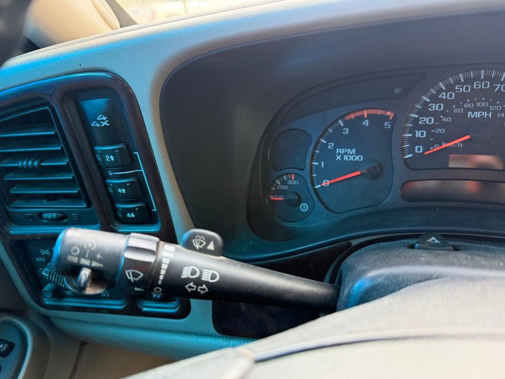 Used 2003 Chevrolet Silverado 2500 LT AWD/4WD image 19