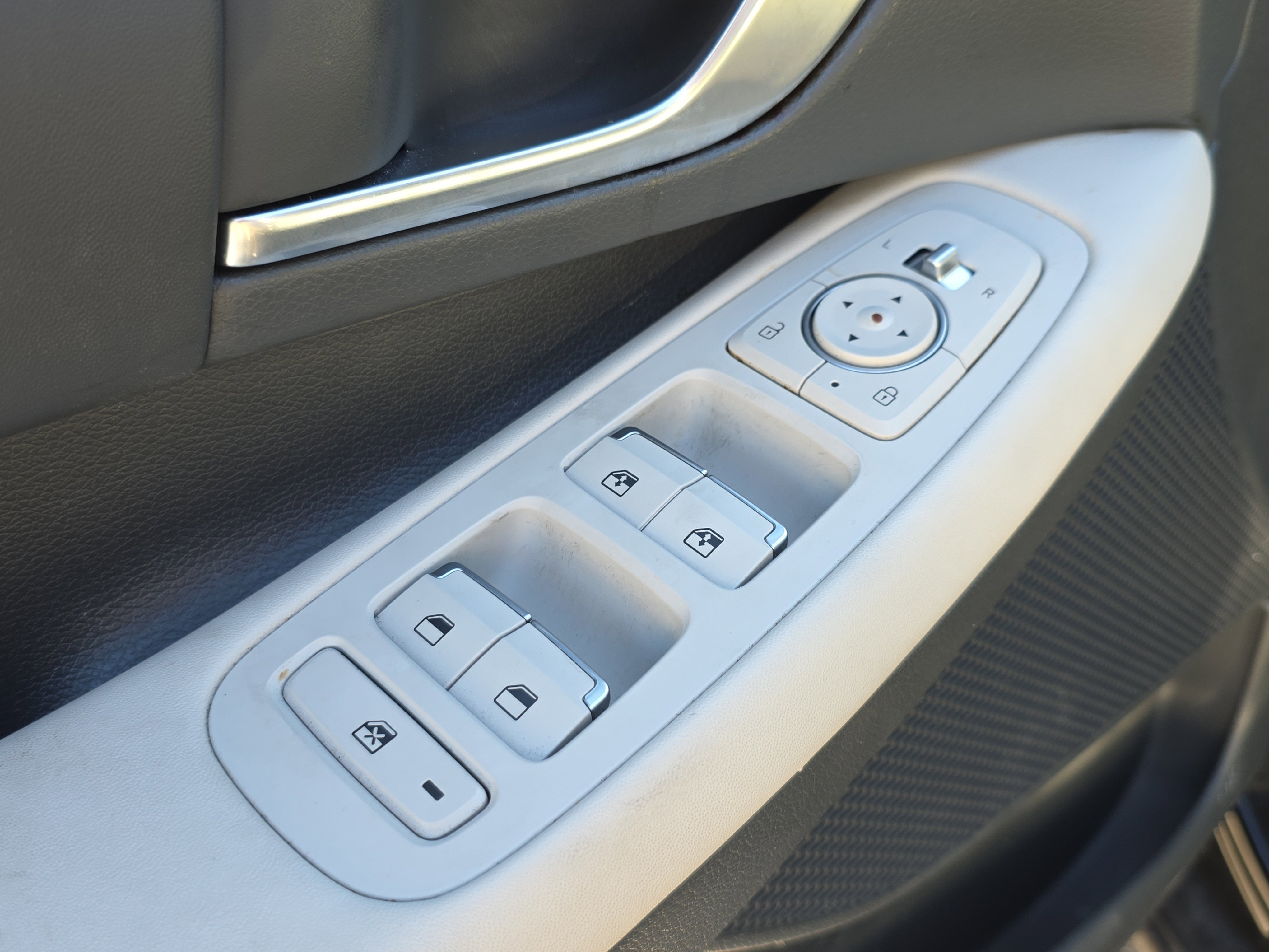 Used 2021 Hyundai Sonata SEL FWD image 18