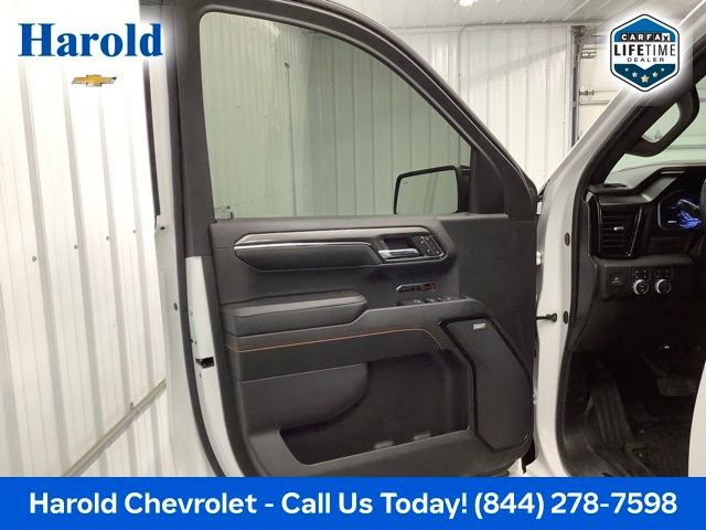 Used 2024 GMC Sierra 1500 AT4 w/ AT4 Preferred Package image 14