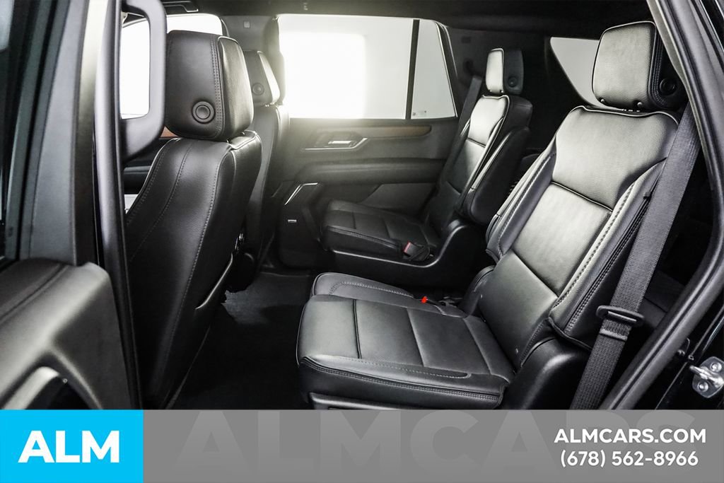 Used 2025 GMC Yukon Denali AWD/4WD image 17