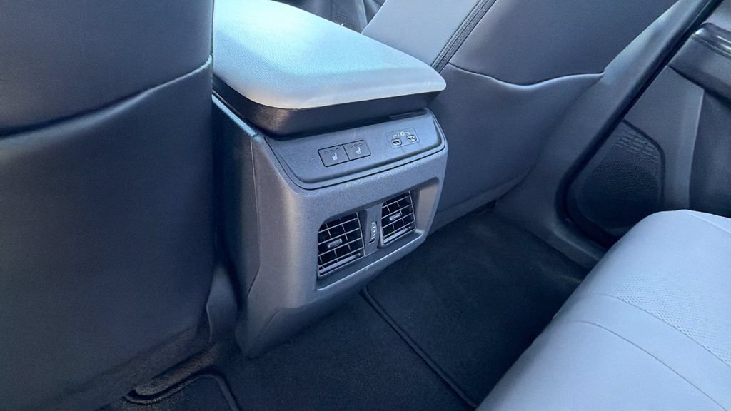 New 2026 Subaru Uncharted AWD image 17