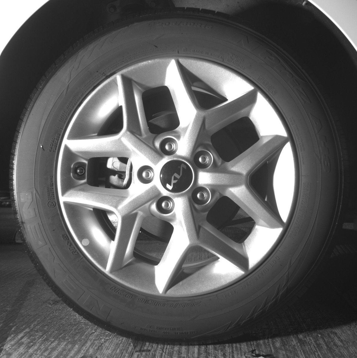 Used 2025 Kia Soul LX w/ LX Technology Package FWD image 15