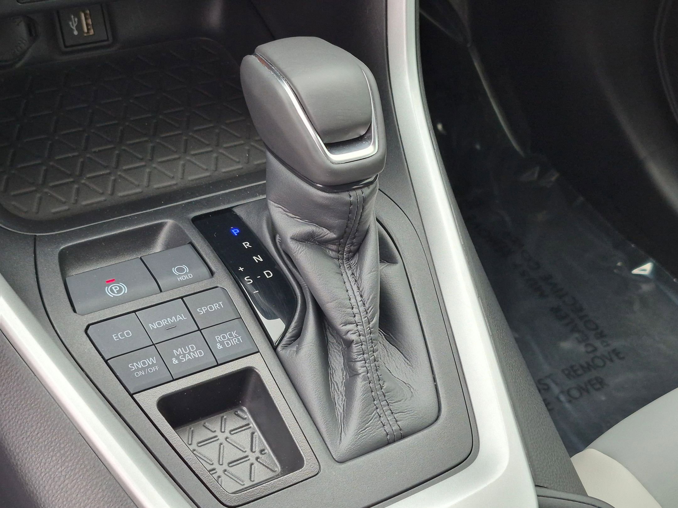 Used 2024 Toyota RAV4 XLE Premium w/ Weather Package image 21