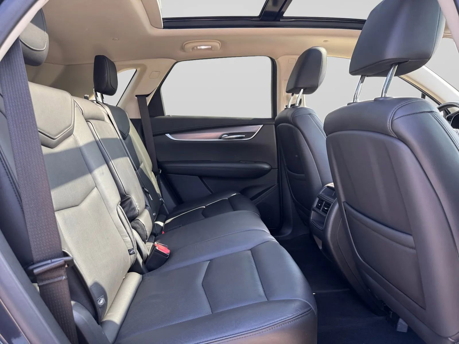 Used 2019 Cadillac XT5 Luxury image 33