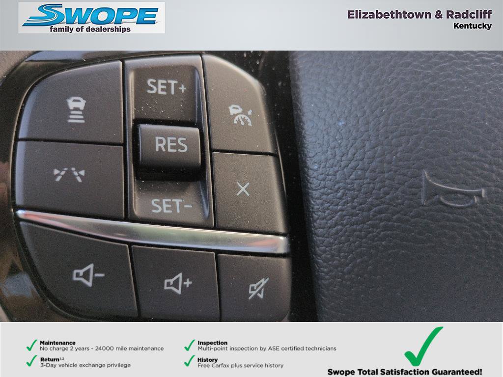 Used 2025 Ford Explorer Platinum w/ Ultimate Package image 17