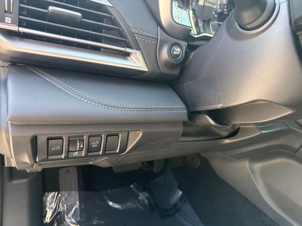 Used 2023 Subaru Outback Touring AWD/4WD image 20