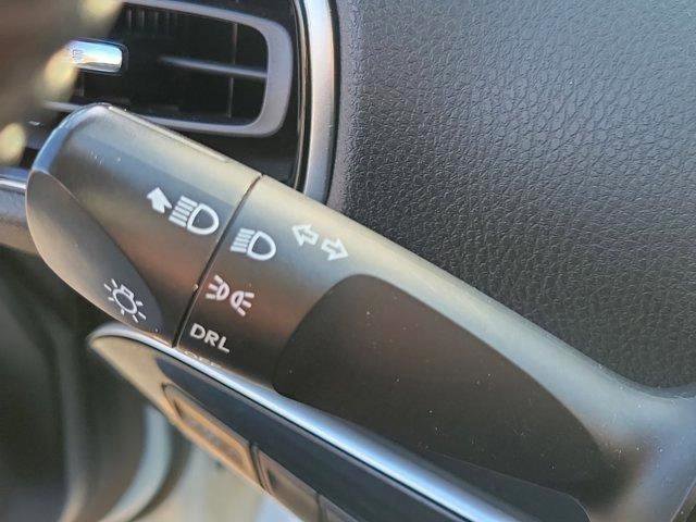 Used 2018 Toyota Prius Prime Plus FWD image 22
