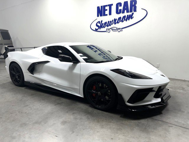 Used 2022 Chevrolet Corvette Stingray Premium Cpe w/ Z51 Performance Package RWD image 5