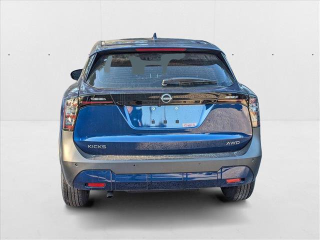 New 2025 Nissan Kicks S image 7