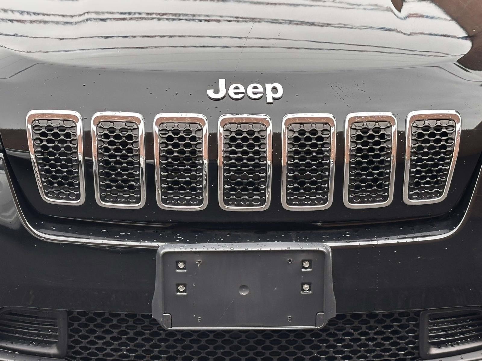 Used 2020 Jeep Cherokee Limited image 10