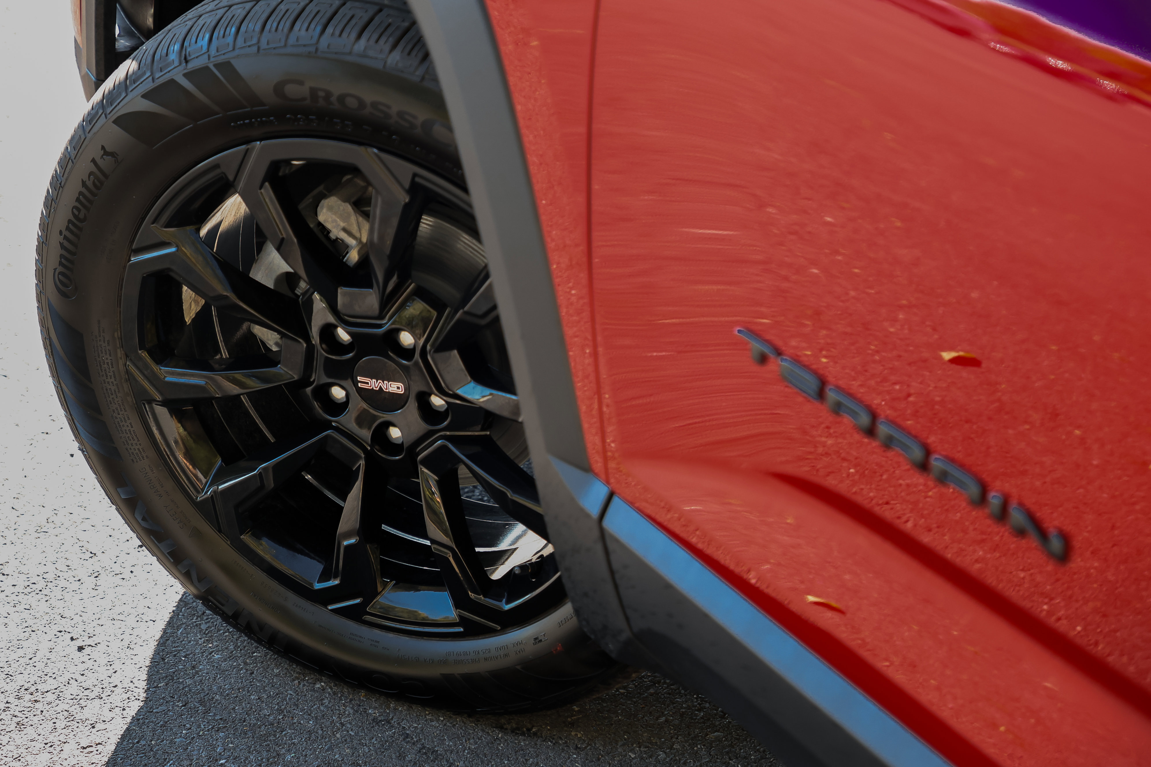 New 2026 GMC Terrain Elevation w/ Black Edition image 5