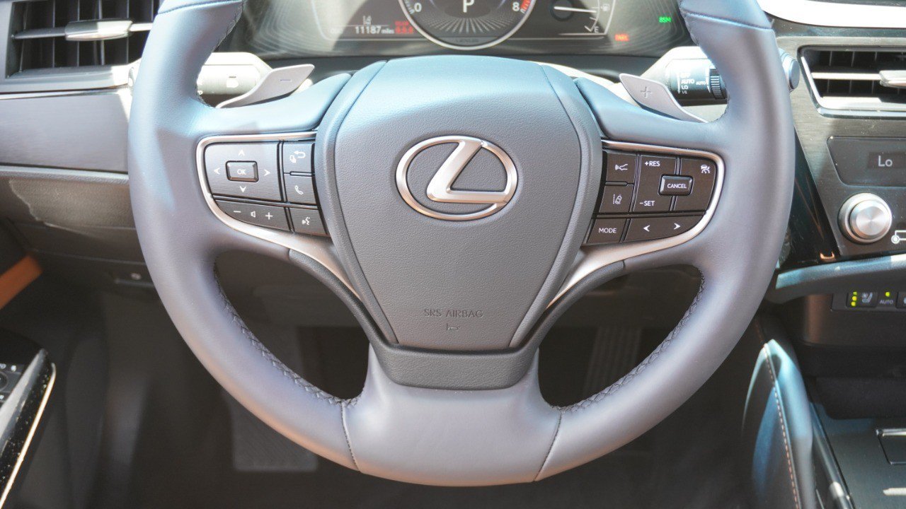 Certified 2024 Lexus ES 350 w/ Premium Package FWD image 30