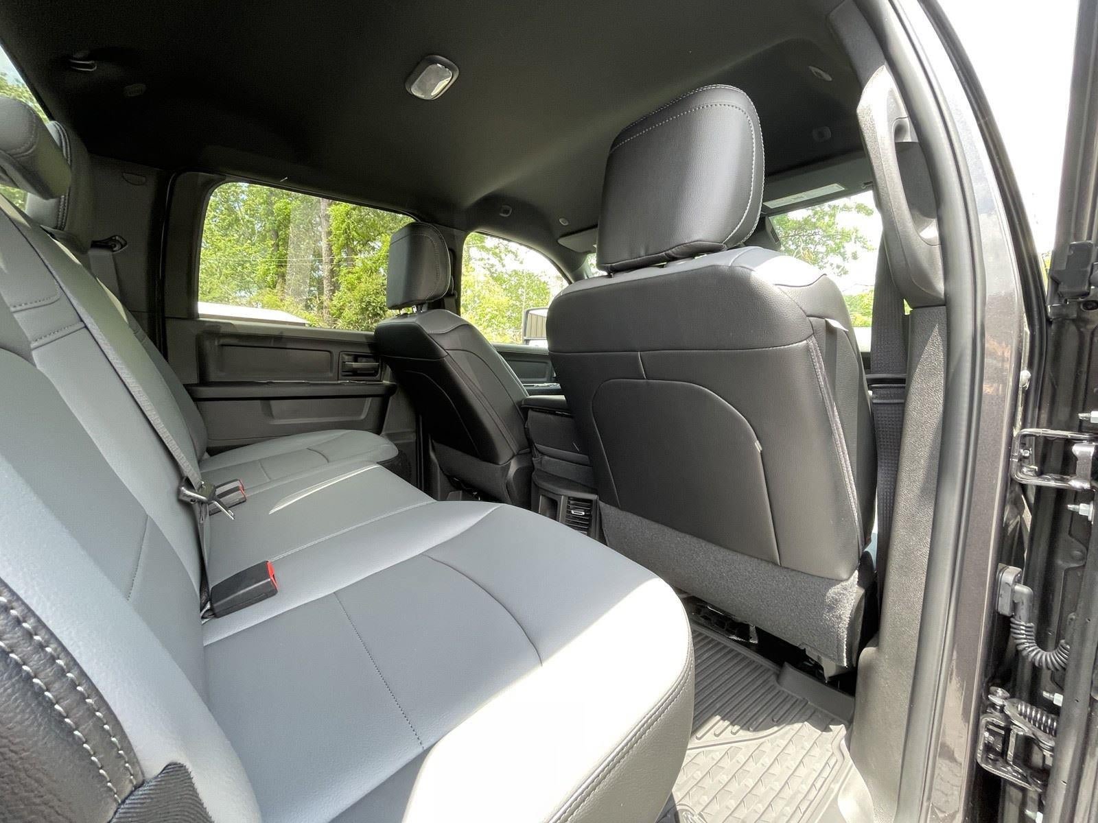 New 2026 RAM 3500 Tradesman AWD/4WD image 46