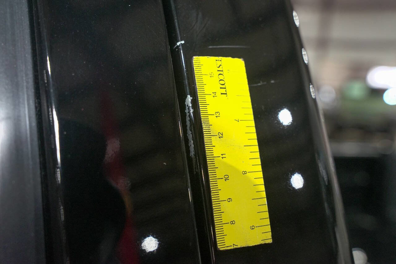 Used 1990 Chevrolet Silverado 1500 2WD Regular Cab image 30