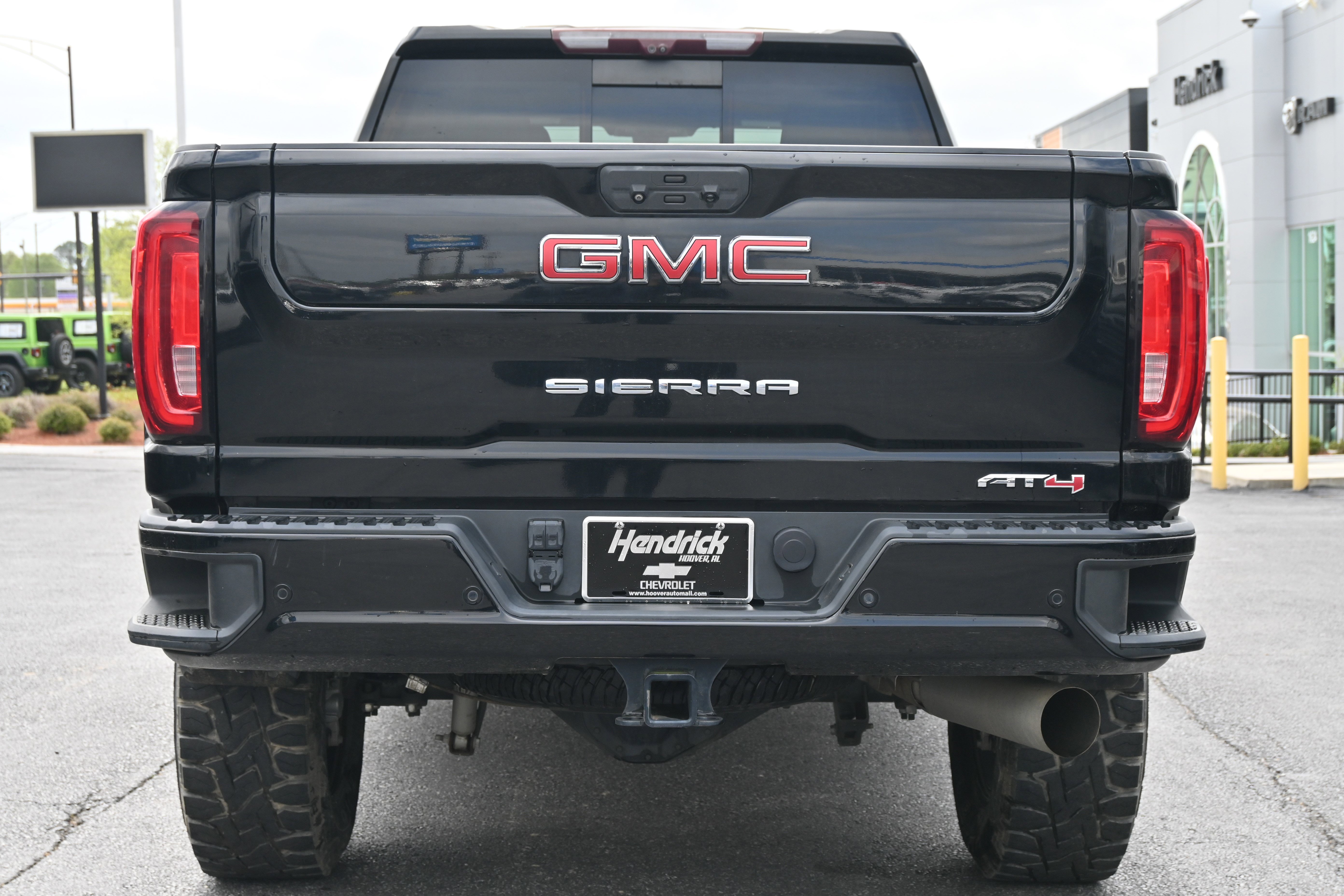 Used 2020 GMC Sierra 2500 AT4 w/ AT4 Premium Package image 14