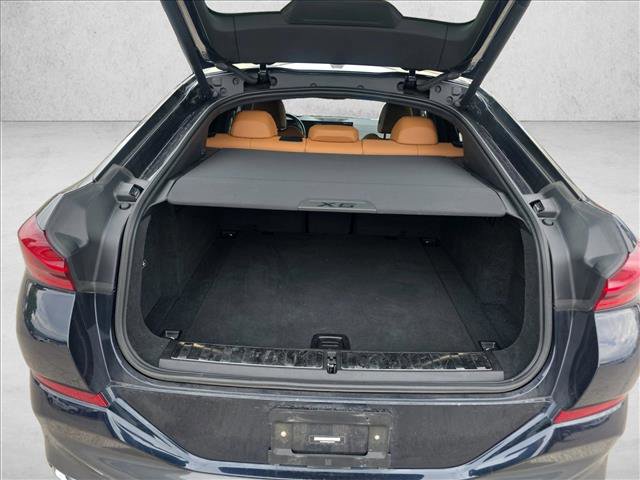 Used 2024 BMW X6 xDrive40i w/ Premium Package image 5
