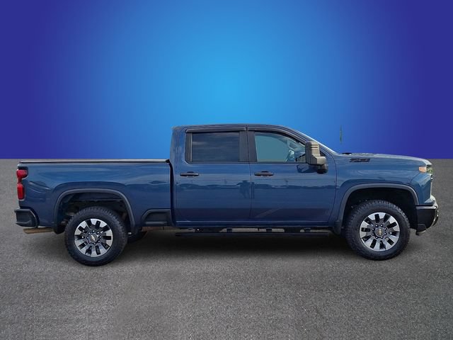 Used 2024 Chevrolet Silverado 2500 Custom w/ Custom Convenience Package AWD/4WD image 4