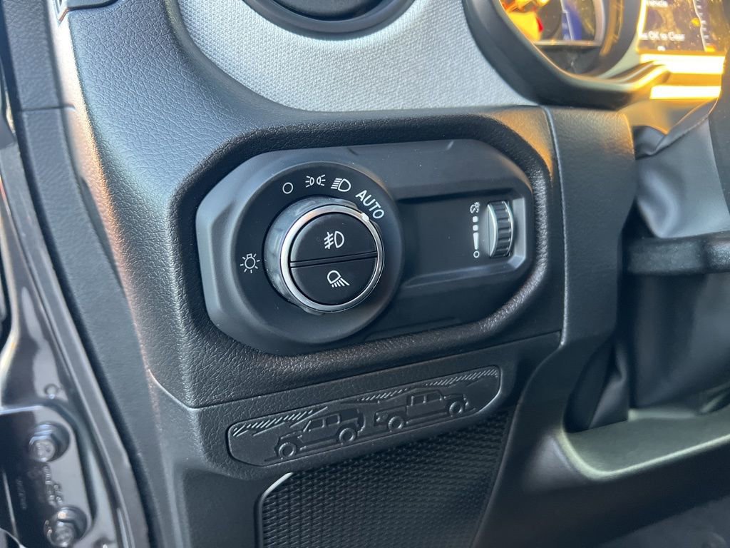 New 2026 Jeep Gladiator Sport image 23