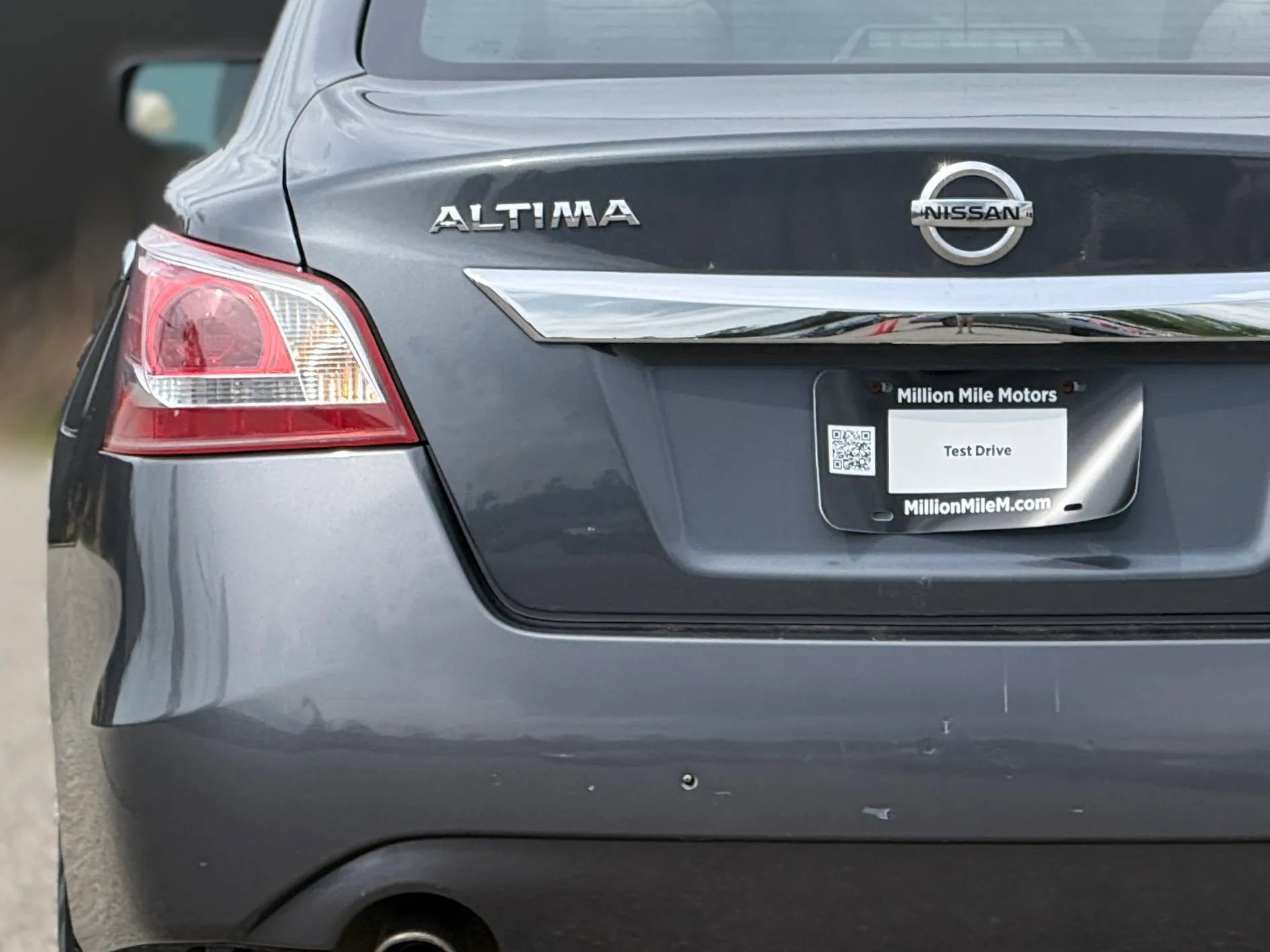Used 2013 Nissan Altima 2.5 S FWD image 13