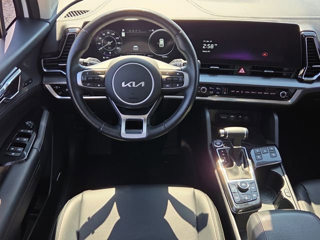 Used 2023 Kia Sportage SX image 14