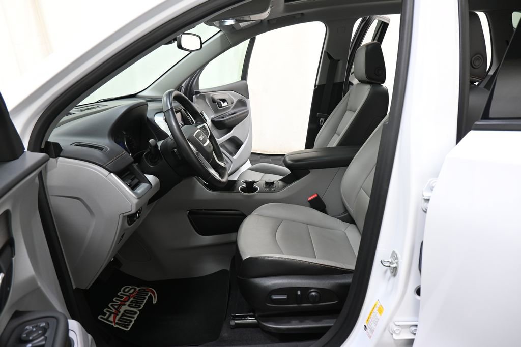 Used 2021 GMC Terrain SLT w/ LPO, Floor Liner Package image 8