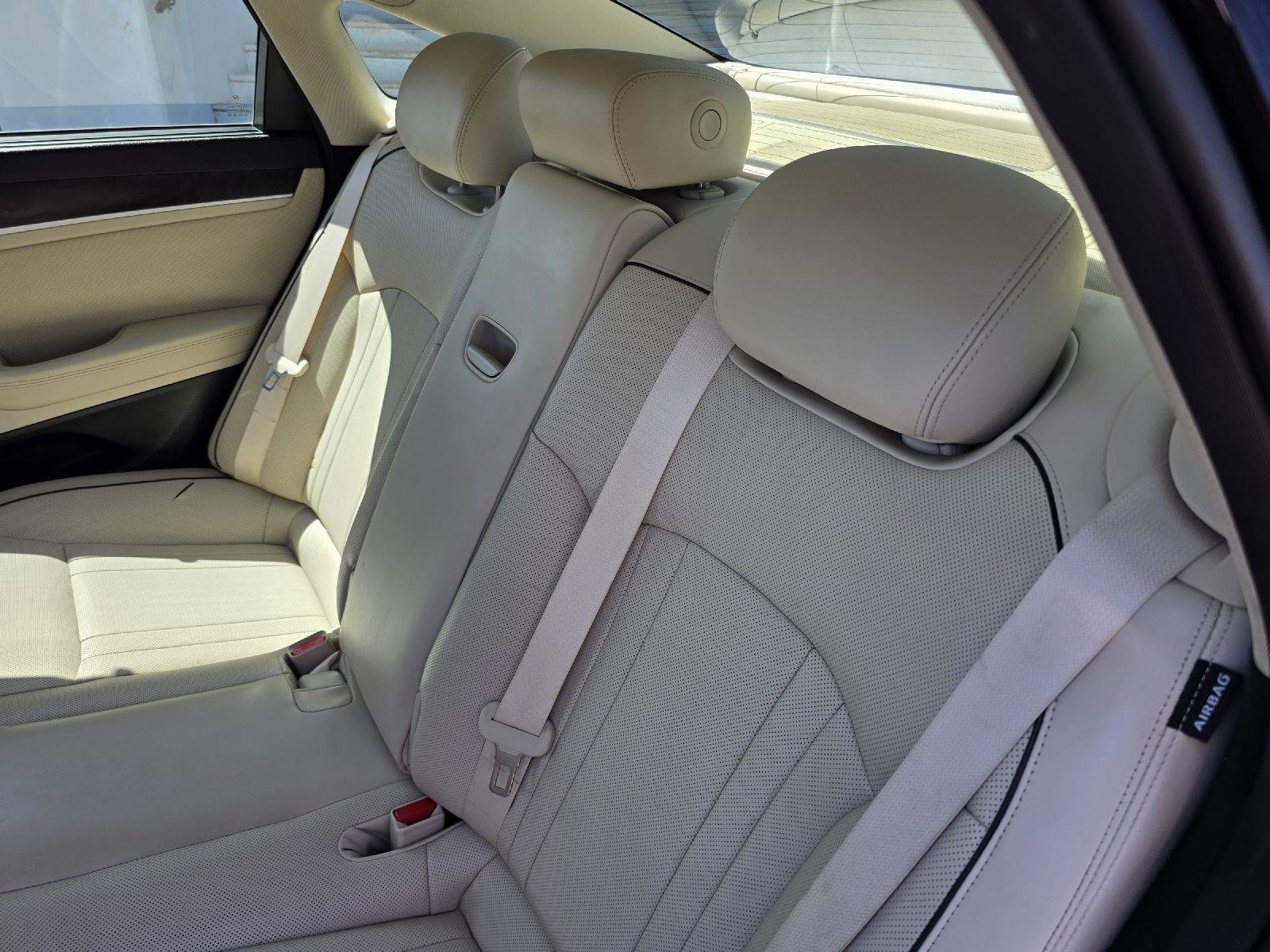 Used 2015 Hyundai Genesis 5.0 w/ Option Group 05 RWD image 37