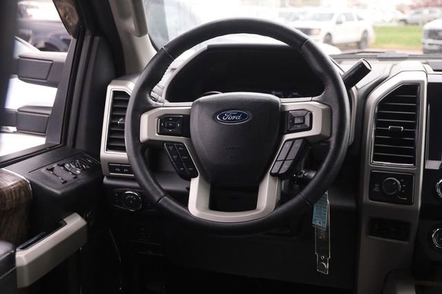 Used 2019 Ford F250 Lariat w/ Chrome Package image 22