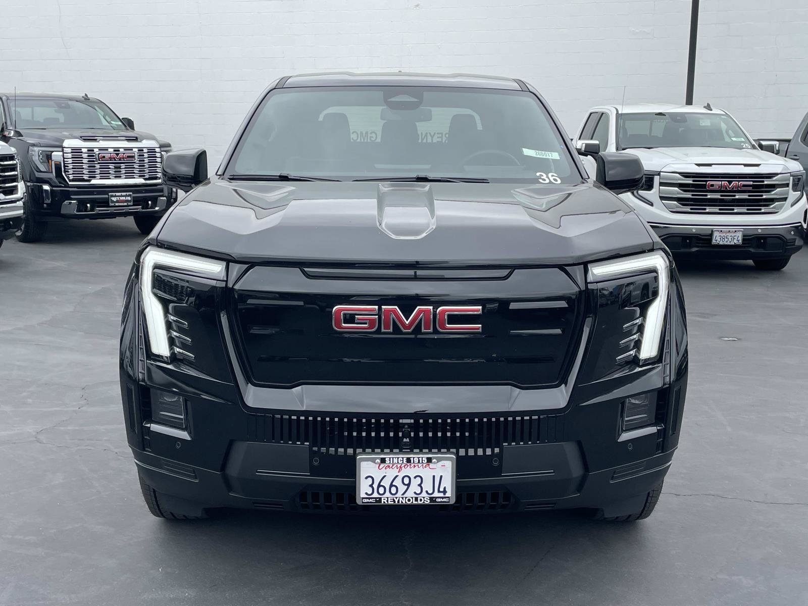 Used 2026 GMC Sierra EV Elevation AWD/4WD image 2