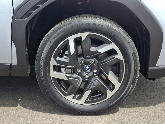 Used 2025 Subaru Forester Limited image 9