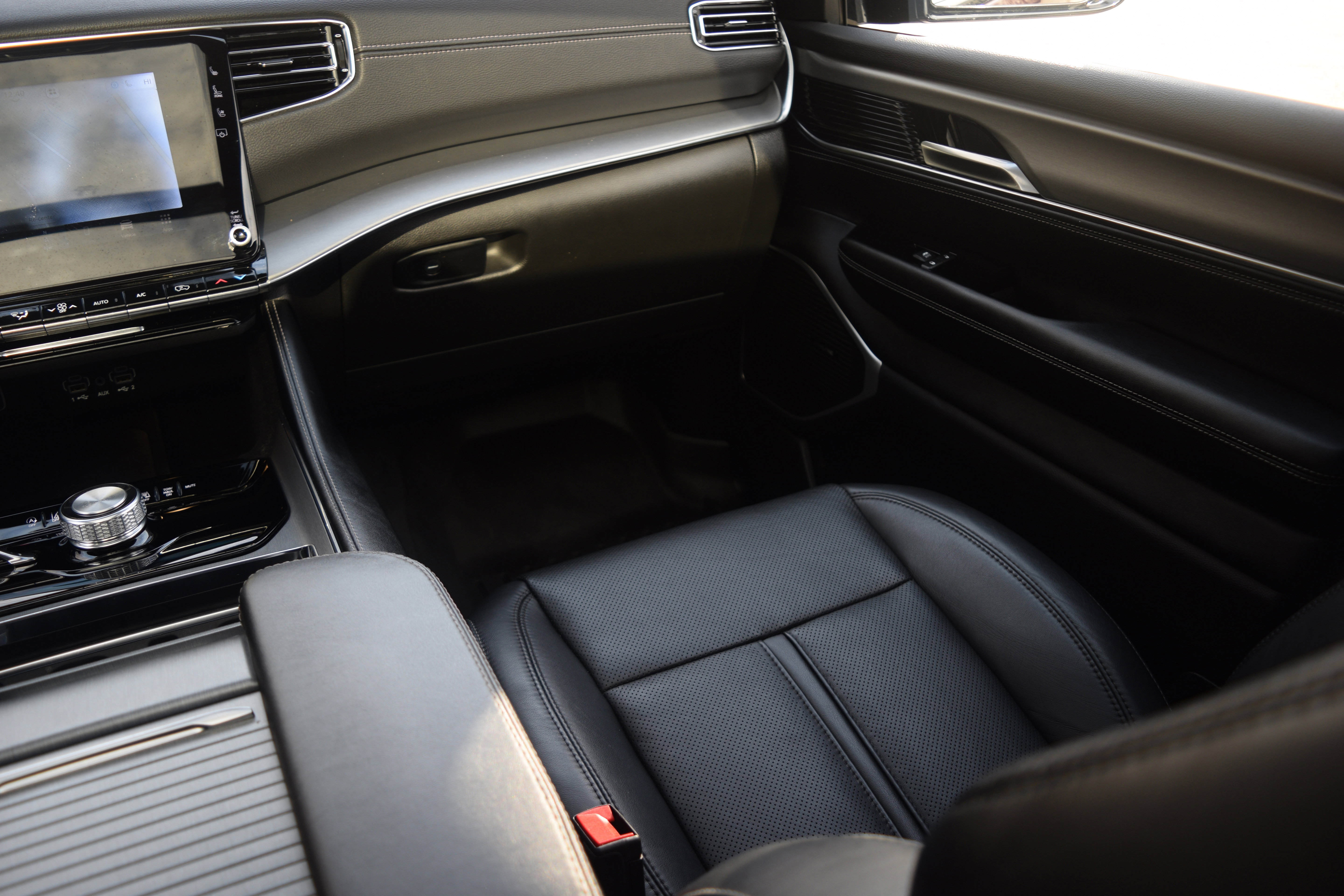 Used 2023 Jeep Wagoneer Series II image 13