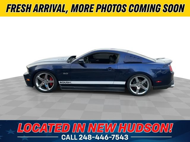 Used 2011 Ford Mustang GT Premium w/ Security Pkg RWD image 5
