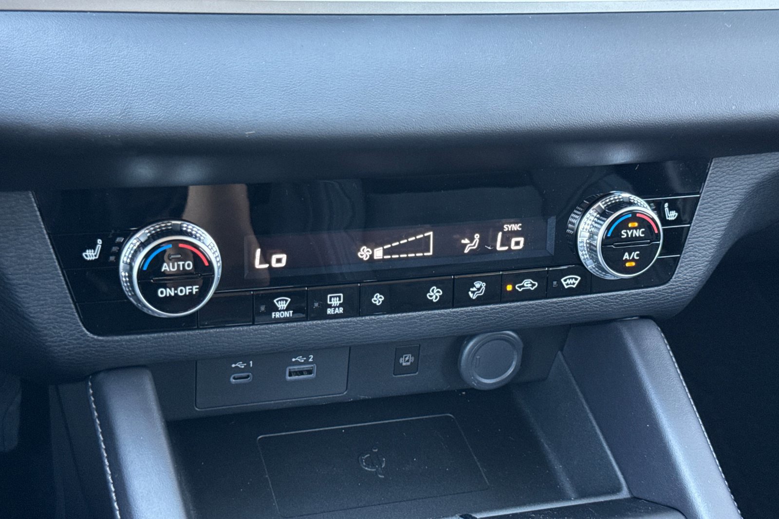 New 2026 Nissan Rogue SL AWD/4WD image 25