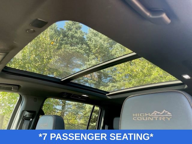 Used 2024 Chevrolet Suburban High Country w/ Max Trailering Package image 19