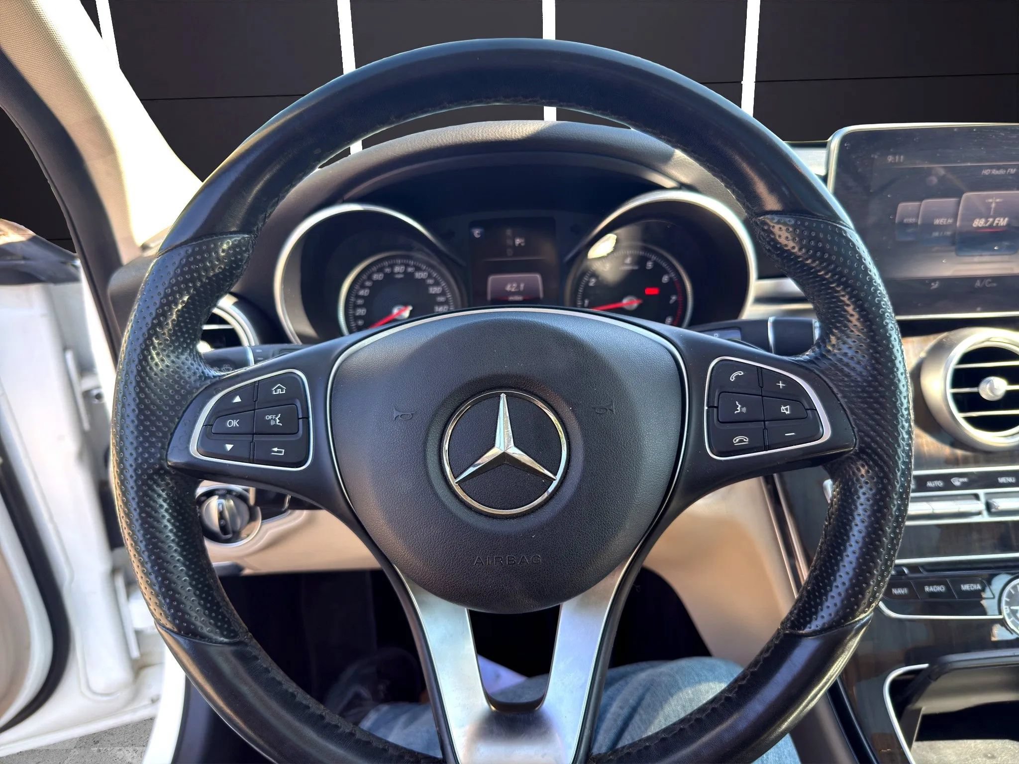 Used 2017 Mercedes-Benz C 300 4MATIC Sedan image 16