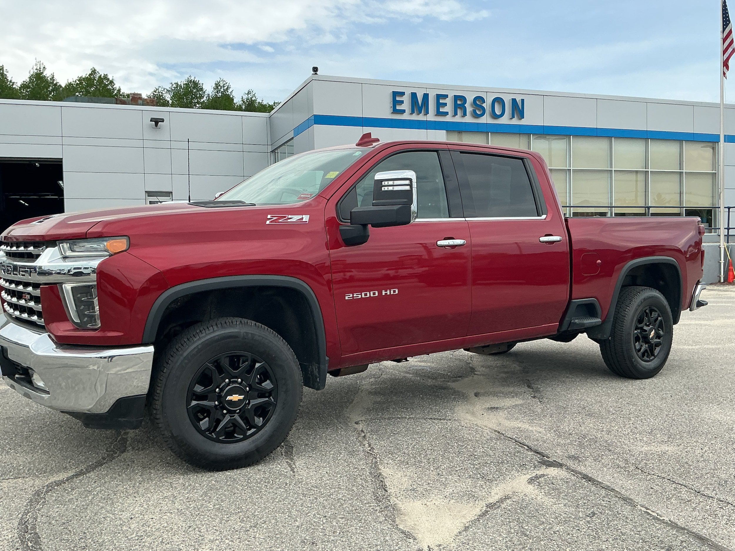 Used 2022 Chevrolet Silverado 2500 LTZ w/ Z71 Off-Road Package AWD/4WD image 1
