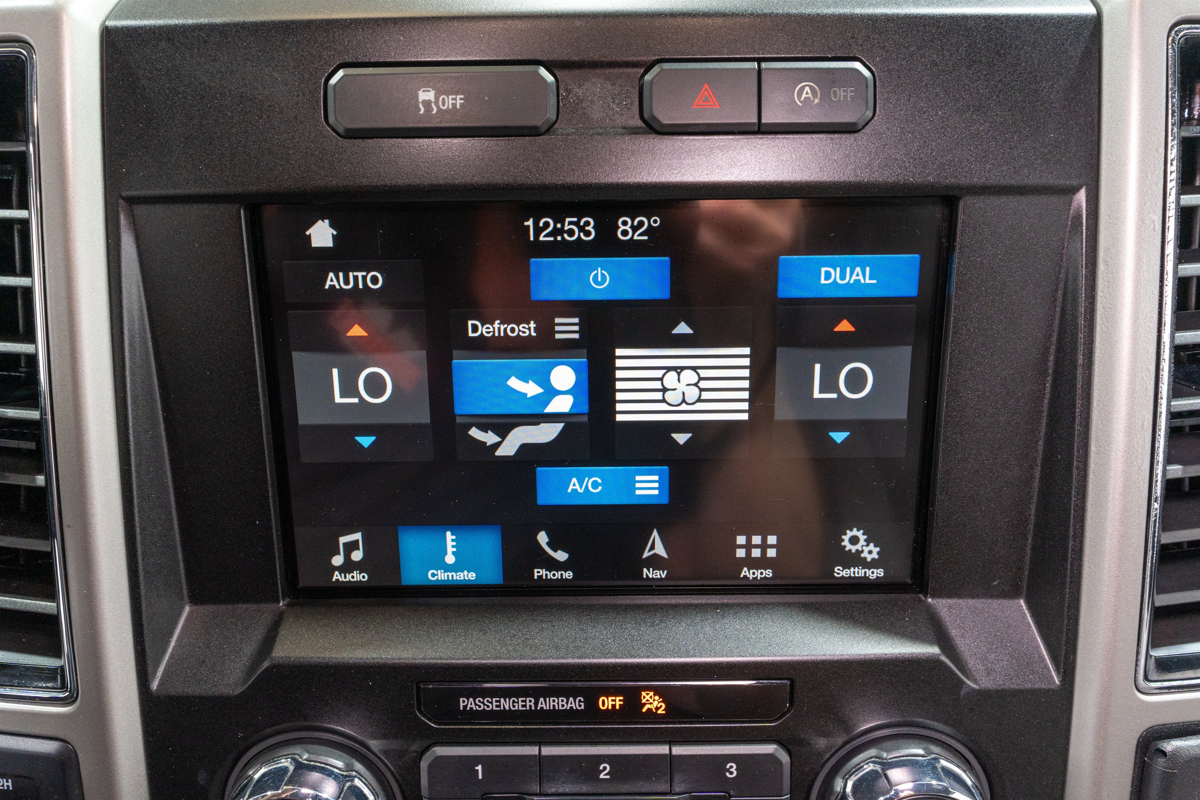 Used 2018 Ford F150 Lariat AWD/4WD image 21