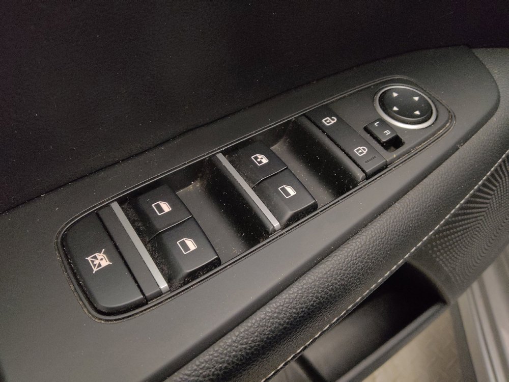 Used 2023 Kia Forte GT-Line w/ GT-Line Technology Package FWD image 27