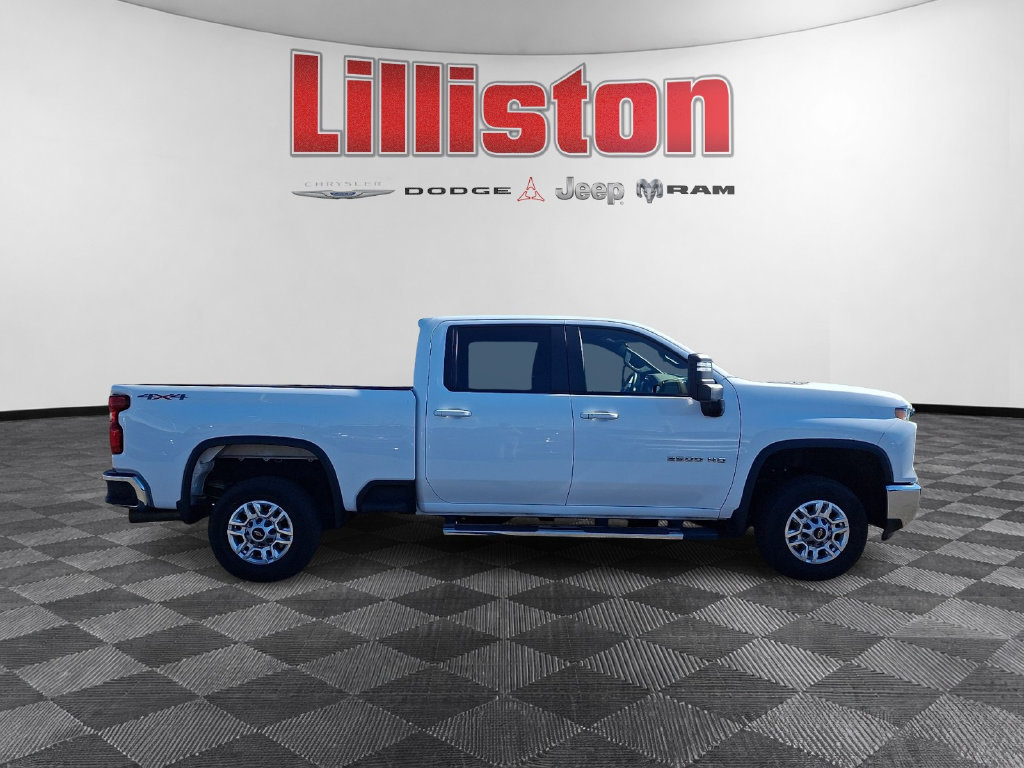 Used 2026 Chevrolet Silverado 2500 LT AWD/4WD image 4