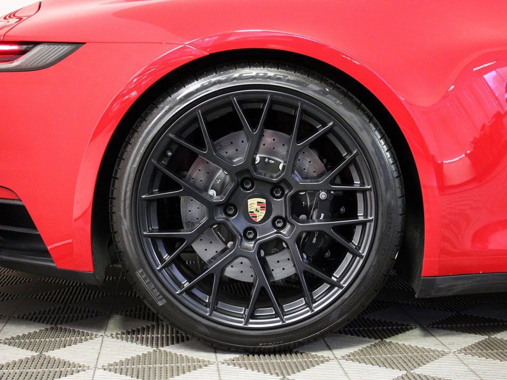 Certified 2024 Porsche 911 Carrera 4 GTS AWD/4WD image 38