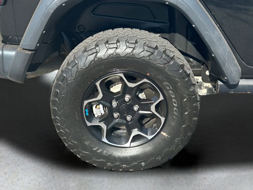 Used 2022 Jeep Wrangler Unlimited Rubicon 4xe image 16